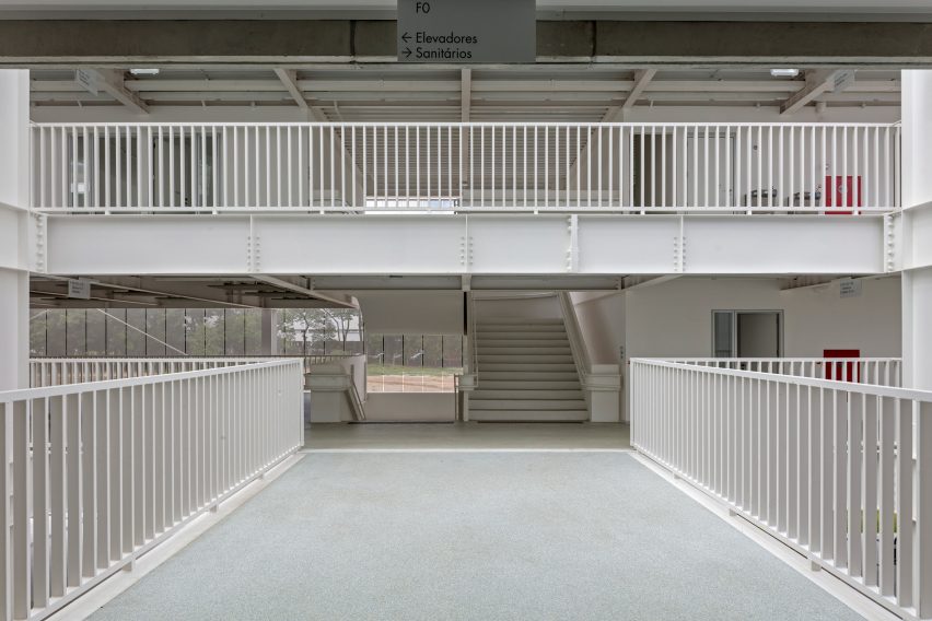 Tech Institute of Aeronautics by Metro