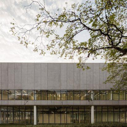 Tech Institute of Aeronautics by Metro