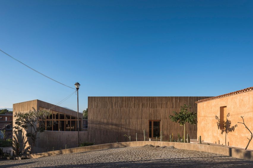 Teotitlan del Valle Community Cultural Center by Productura
