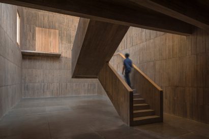 Teotitlan del Valle Community Cultural Center by Productura