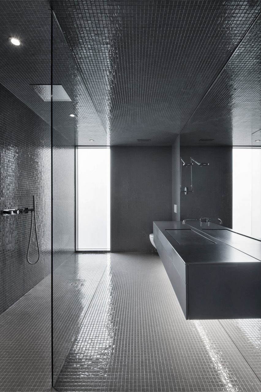 The House on Drolet Street by Asgoneau Design