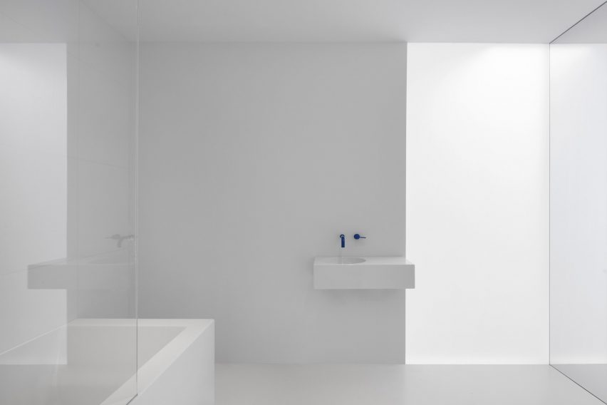 The House on Drolet Street by Asgoneau Design