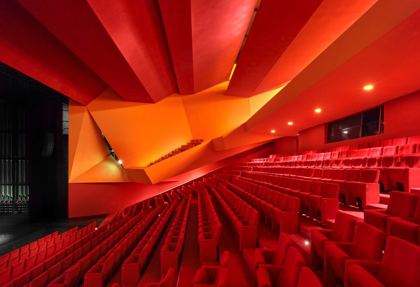 Theater in Freyming-Merlebach by Dominique Coulon & Associés