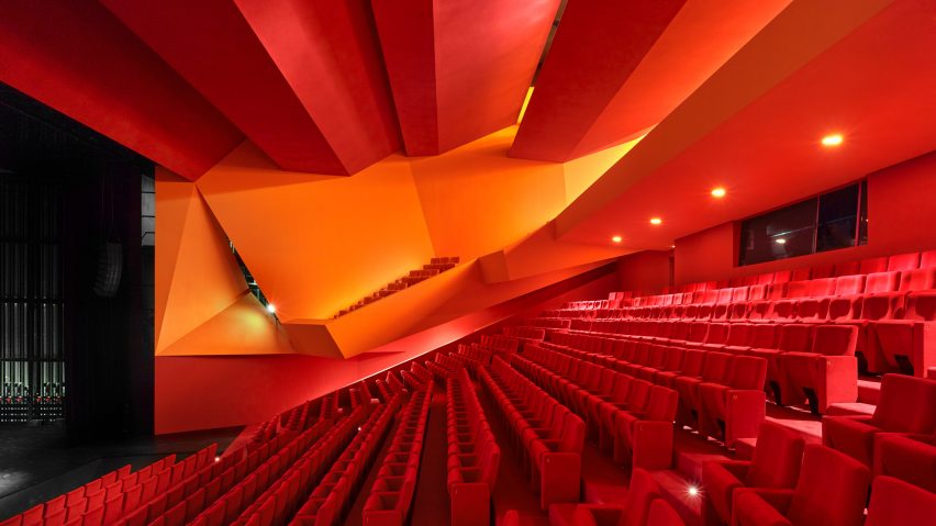 Theater in Freyming-Merlebach by Dominique Coulon & Associés
