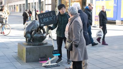 Tomo Kihara offers homeless people a way to earn money without begging