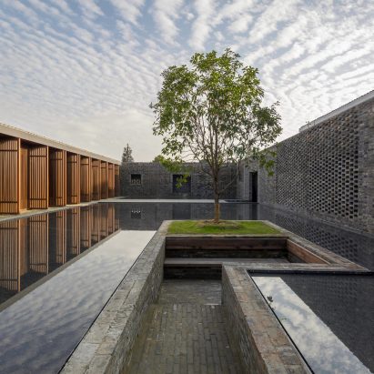 Chinese studio Neri&Hu has completed a boutique hotel in Yangzhou