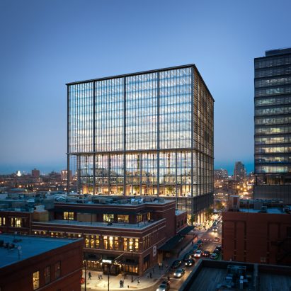 SOM unveils office tower with luxury amenities for Chicago