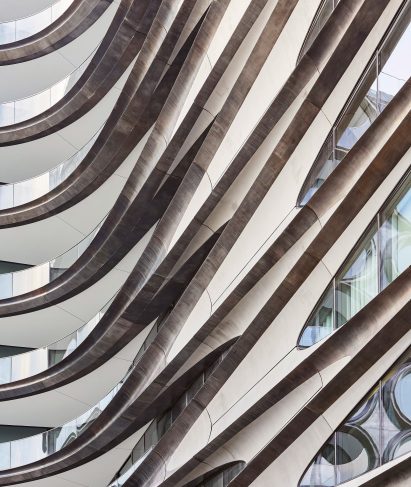 520 West 28th by Zaha Hadid Architects