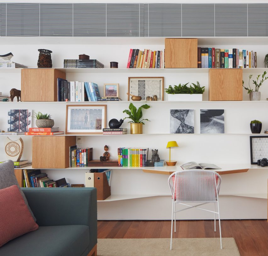 AML Apartment by David Ito Architecture