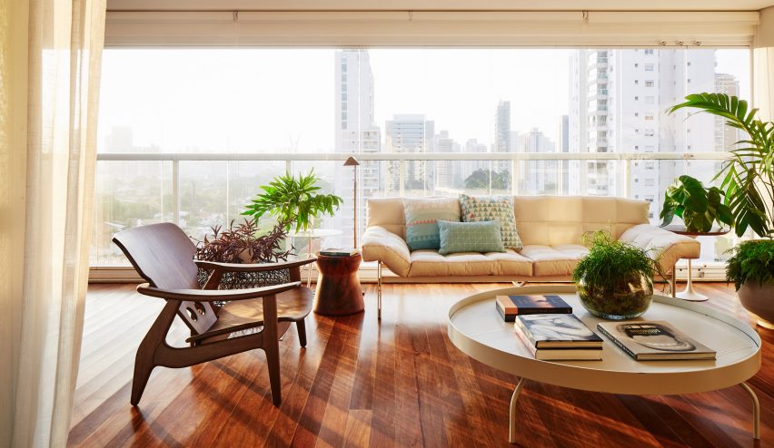 AML Apartment by David Ito Architecture
