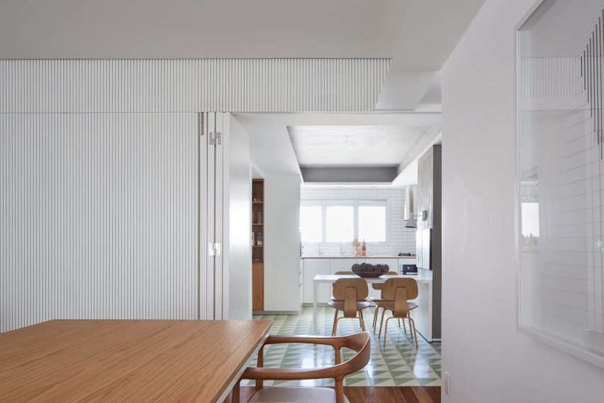 AML Apartment by David Ito Architecture