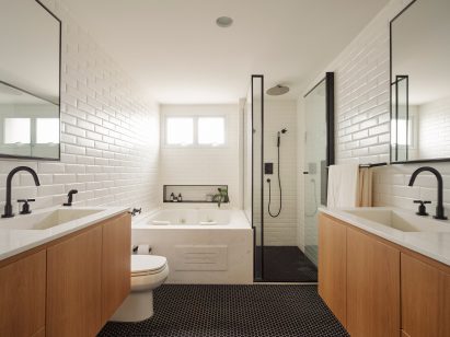 AML Apartment by David Ito Architecture