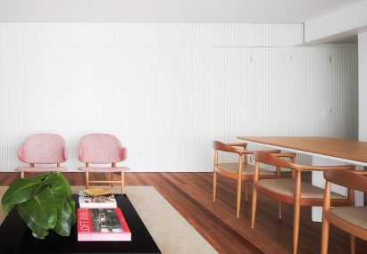 AML Apartment by David Ito Architecture