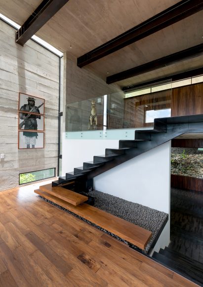 Ayvalaan House by Paz Arquitectura