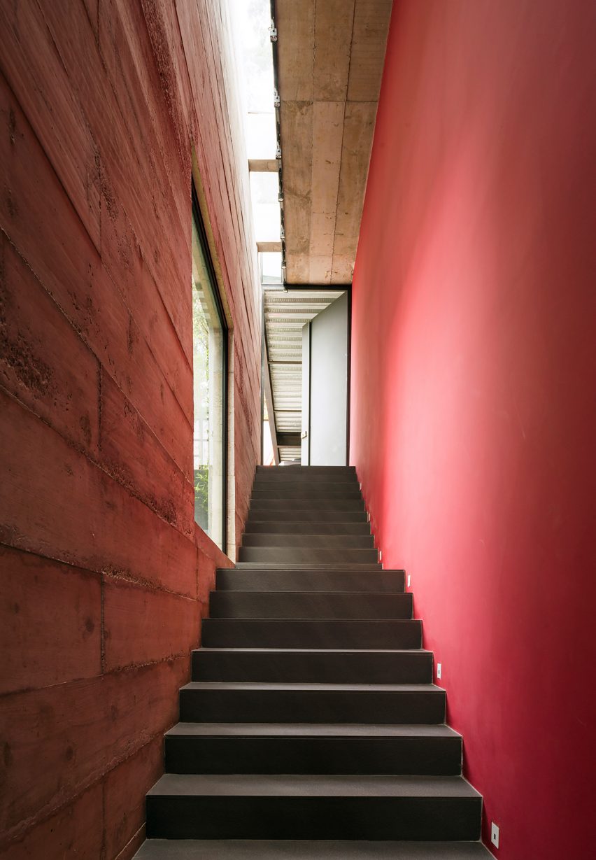 Ayvalaan House by Paz Arquitectura