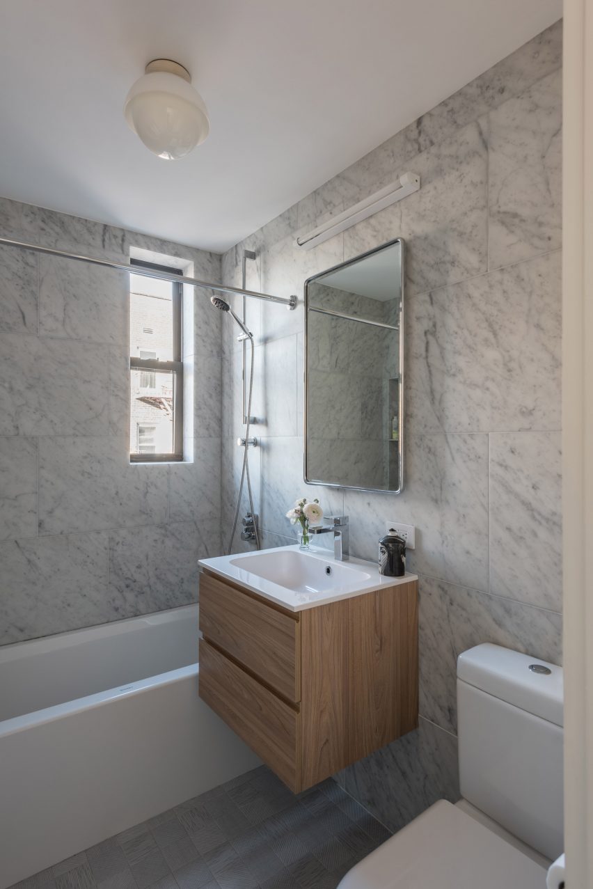 Bank Street Apartment by MKCA