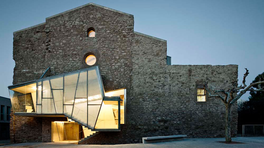 10 churches that have found new interesting uses