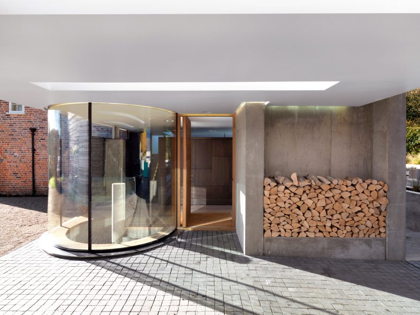 The Cottage by Guy Hollaway Architects