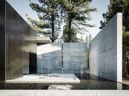 Creek House by Faulkner Architects