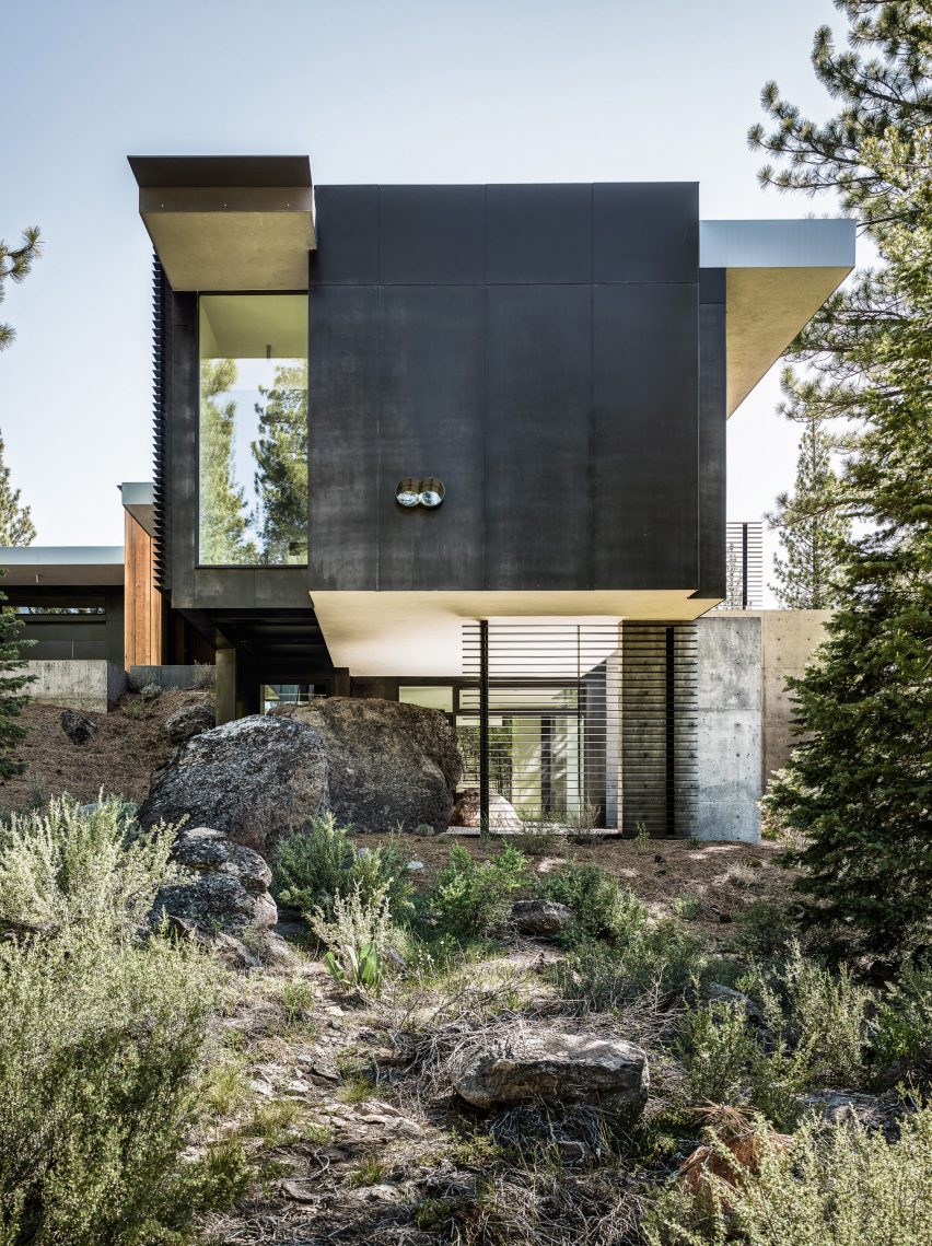 Creek House by Faulkner Architects