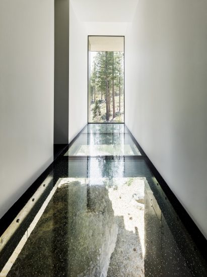 Creek House by Faulkner Architects