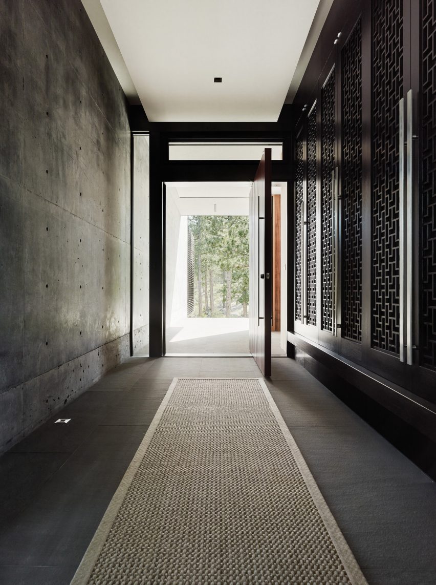 Creek House by Faulkner Architects