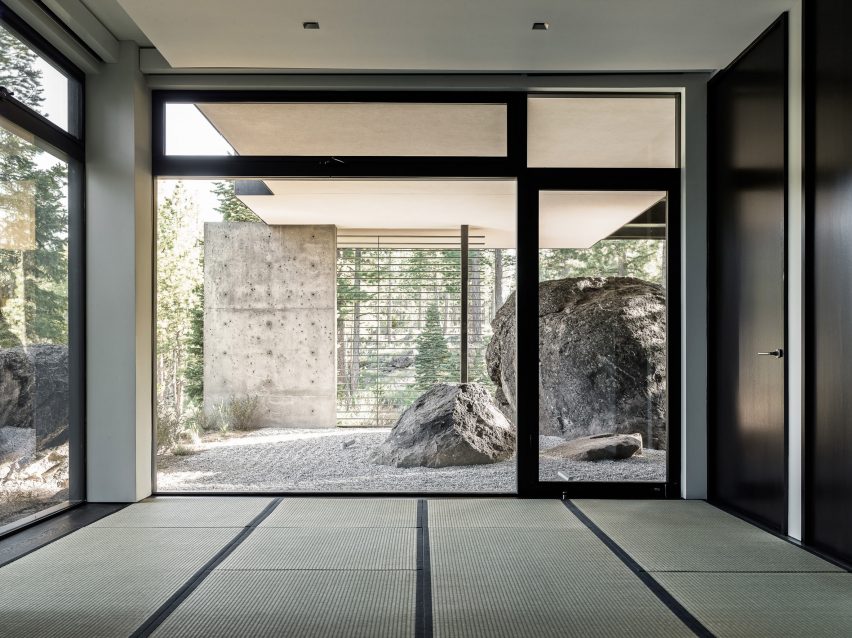 Creek House by Faulkner Architects