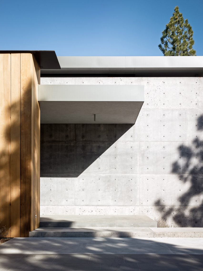 Creek House by Faulkner Architects