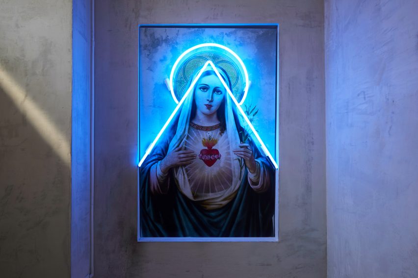De Maria by The MP Shift