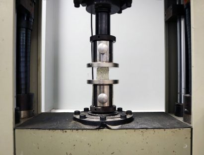 Finite alternative concrete made from desert sand