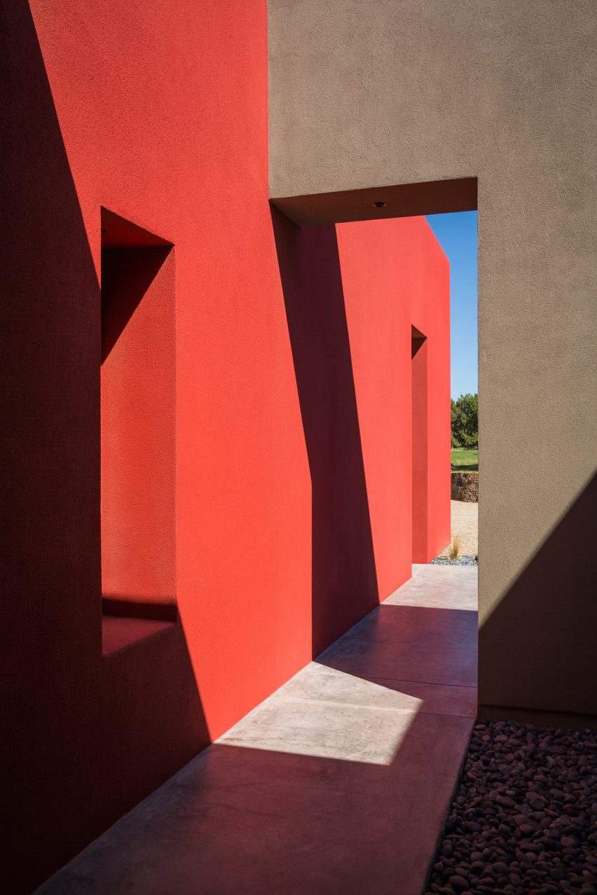 Galisteo Basin Preserve Residence by Archaeo