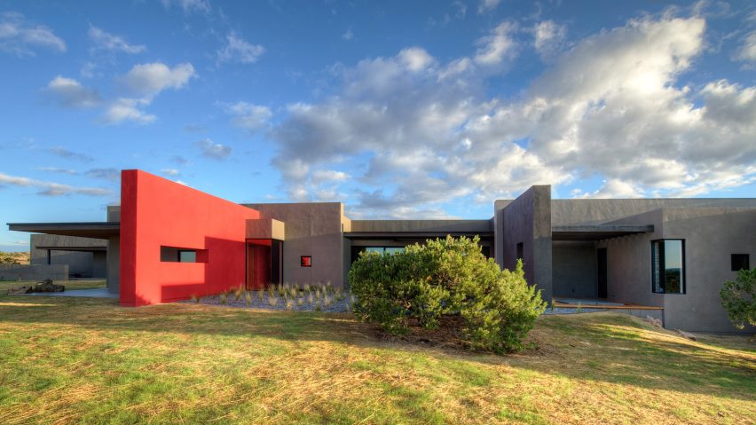 Galisteo Basin Preserve Residence by Archaeo