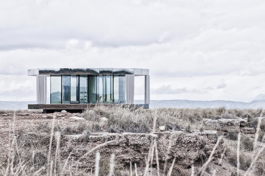 Glass Pavilion by OFIS Arhitekti provides a platform for star gazing in a Spanish desert