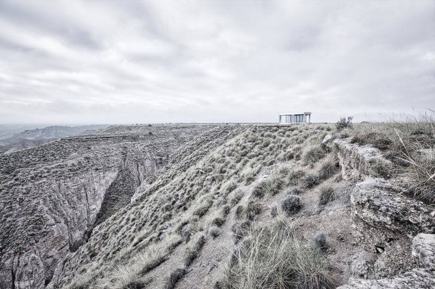 Glass Pavilion by OFIS Arhitekti provides a platform for star gazing in a Spanish desert