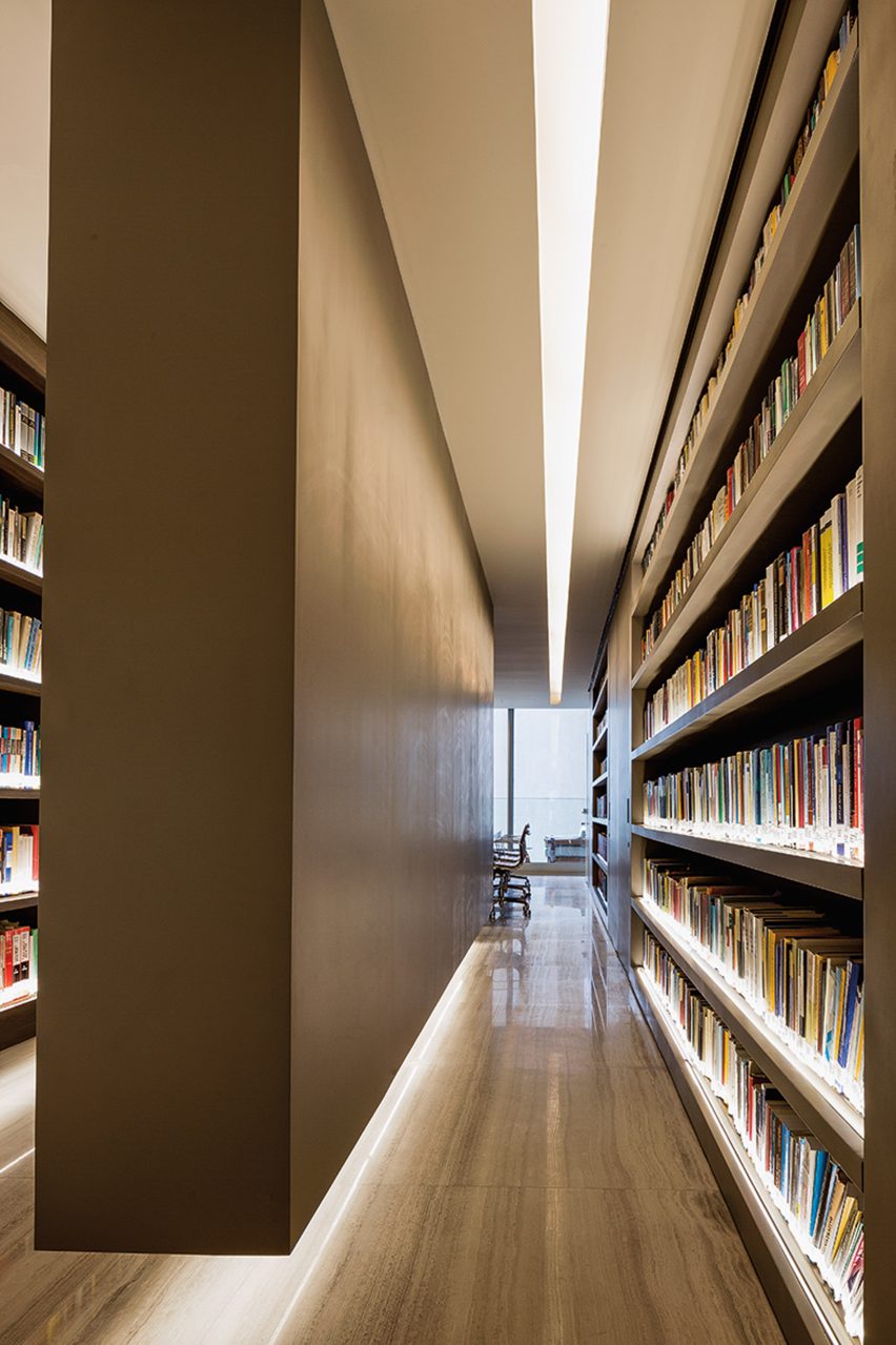 Ha Office by Studio Arthur Casas