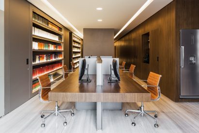 Ha Office by Studio Arthur Casas