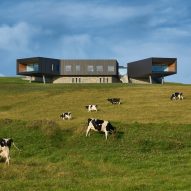 Headland House by Atelier Andy Carson