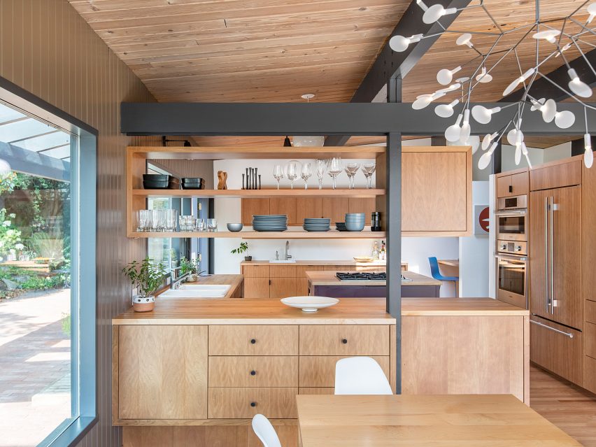 Hillside Midcentury by SHED Architecture & Design