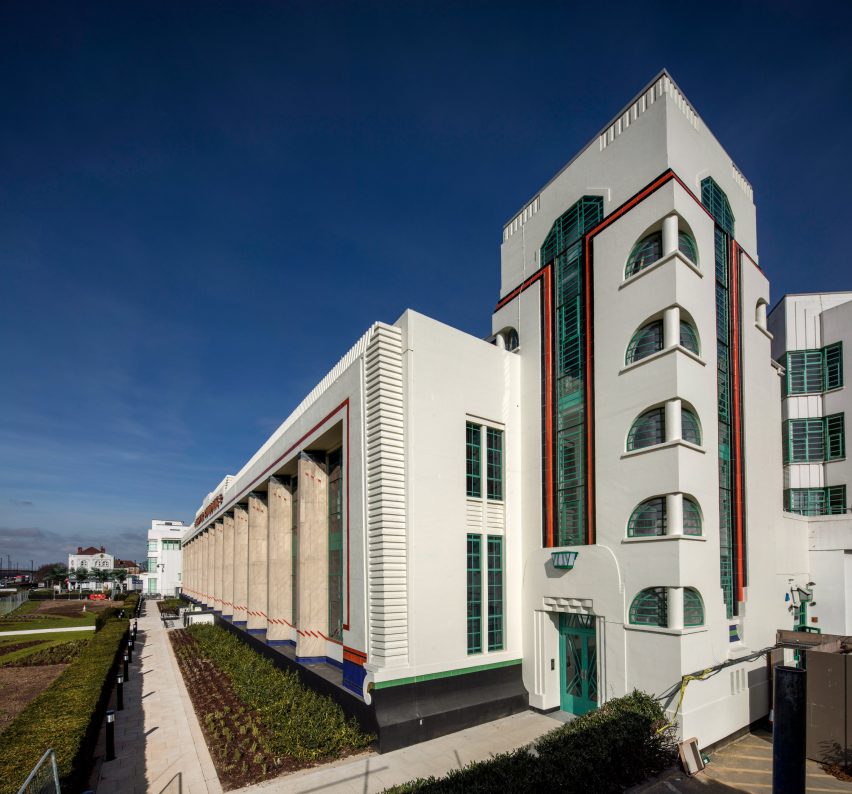 Hoover Building by Interrobang