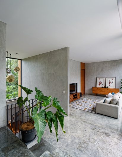 House of Inside and Outside by Tamara Wibowo Architects