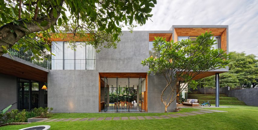 House of Inside and Outside by Tamara Wibowo Architects