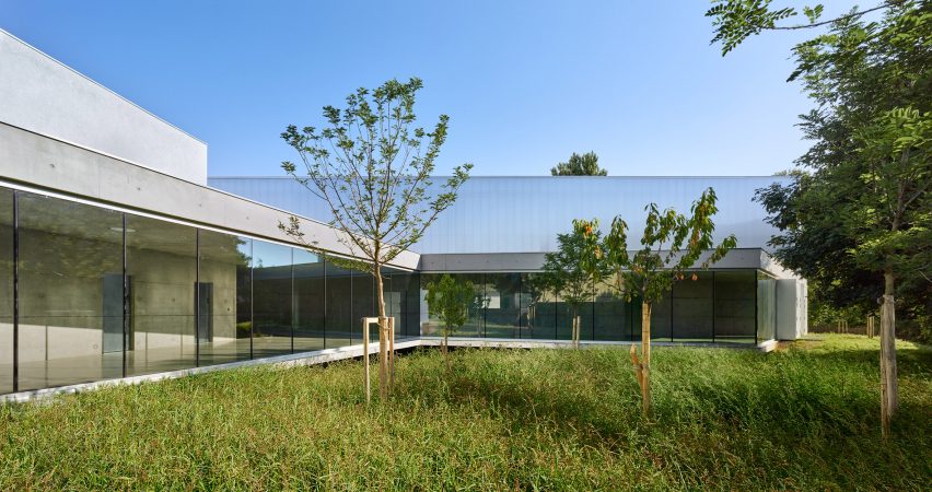 Sports Centre in Strasbourg by Dominique Coulon & Associés