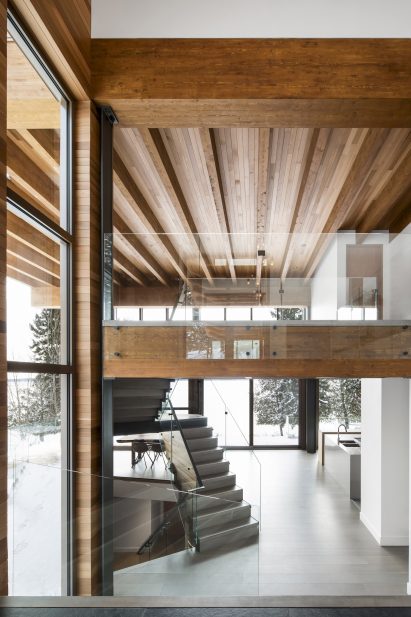 L'Accostee House by Bourgeois Lechasseur architects