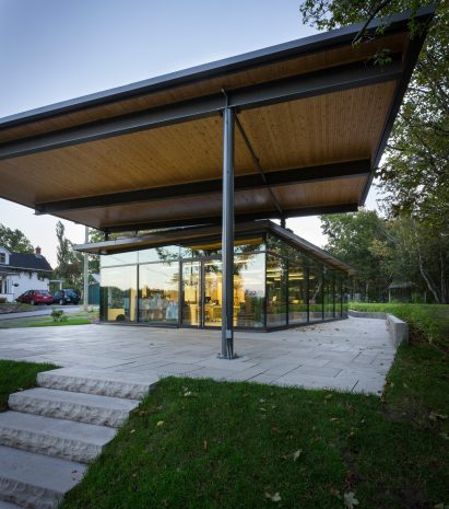 Landscape Pavilion by Anne Carrier architecture