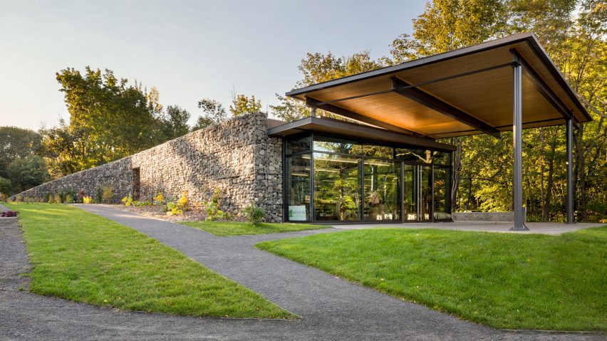 Landscape Pavilion by Anne Carrier architecture