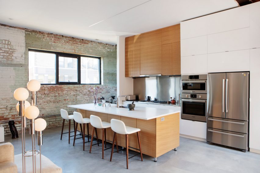Logan Certified by Moss Design