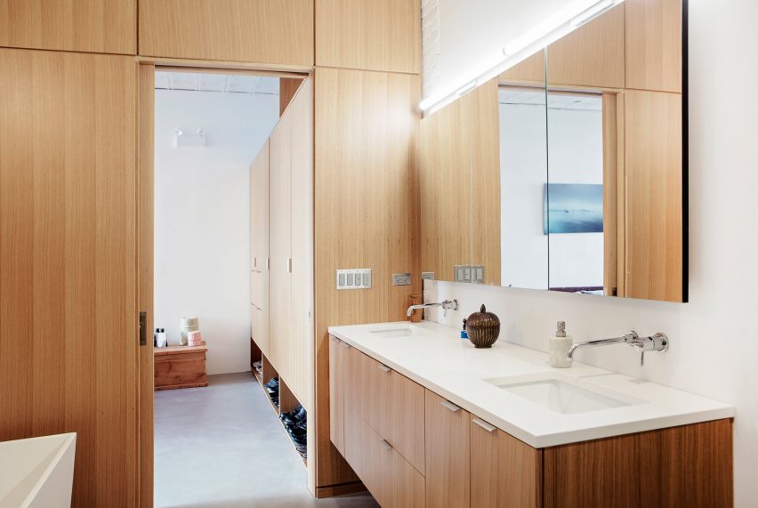Logan Certified by Moss Design