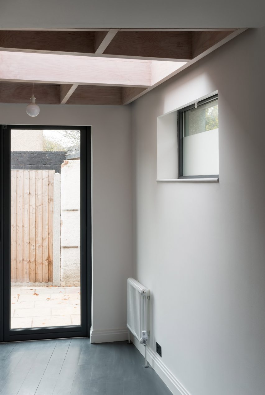 Pink-and-green house by Office S&M is an antidote to London's bland rental market