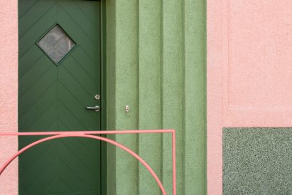 Pink-and-green house by Office S&M is an antidote to London's bland rental market