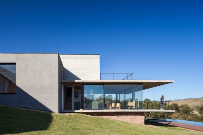 Moenda House by Felipe Rodrigues arquiteto